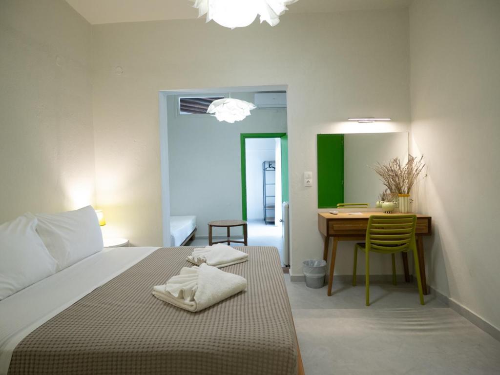 Mondrian Guest House Skiathos Town Exterior photo